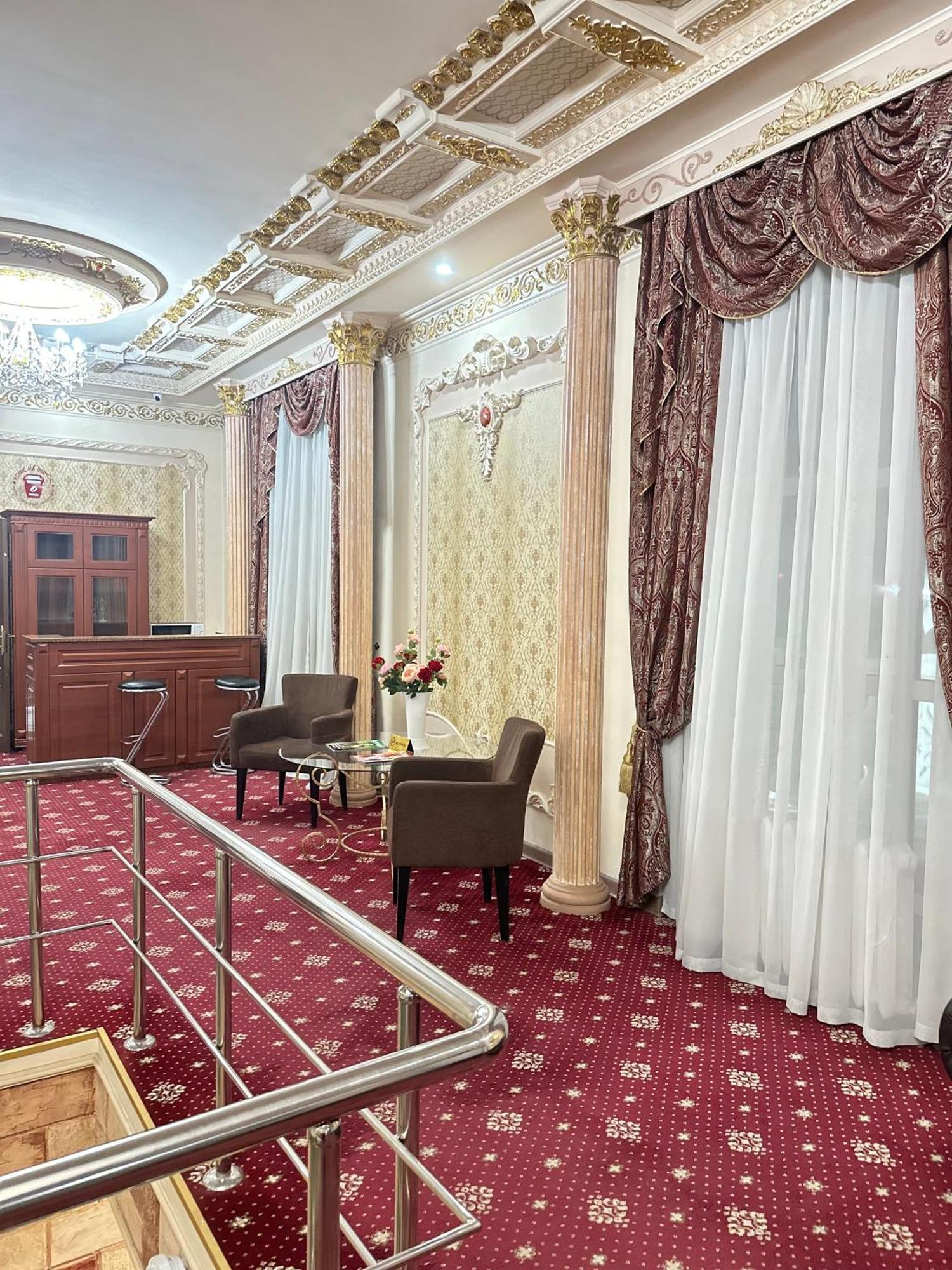 Lion Hotel Astana Exteriér fotografie